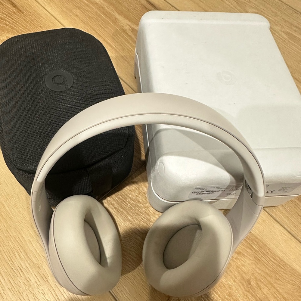 Beats Studio pro